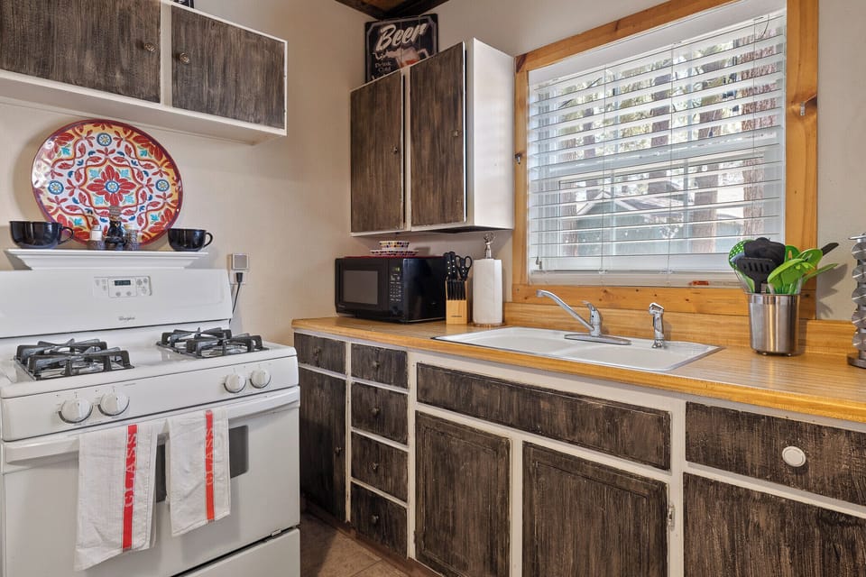 24 CottageB2035