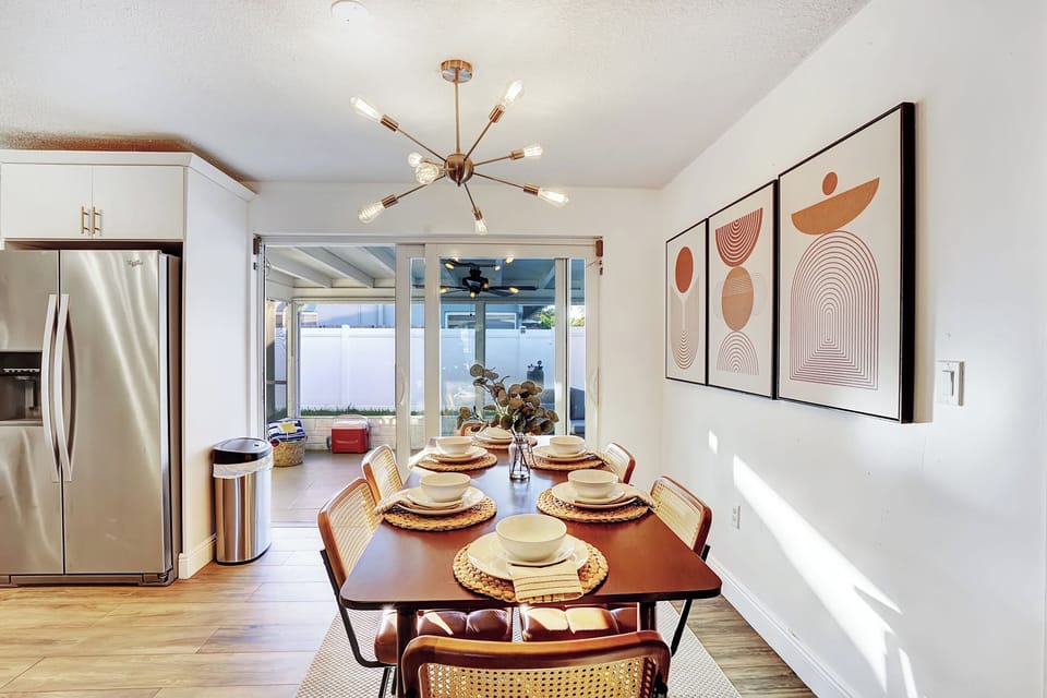 dinning table