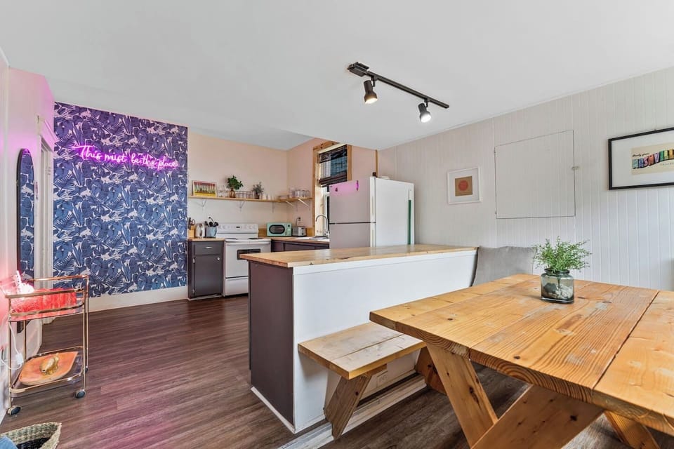 Cozy indoor dining area 