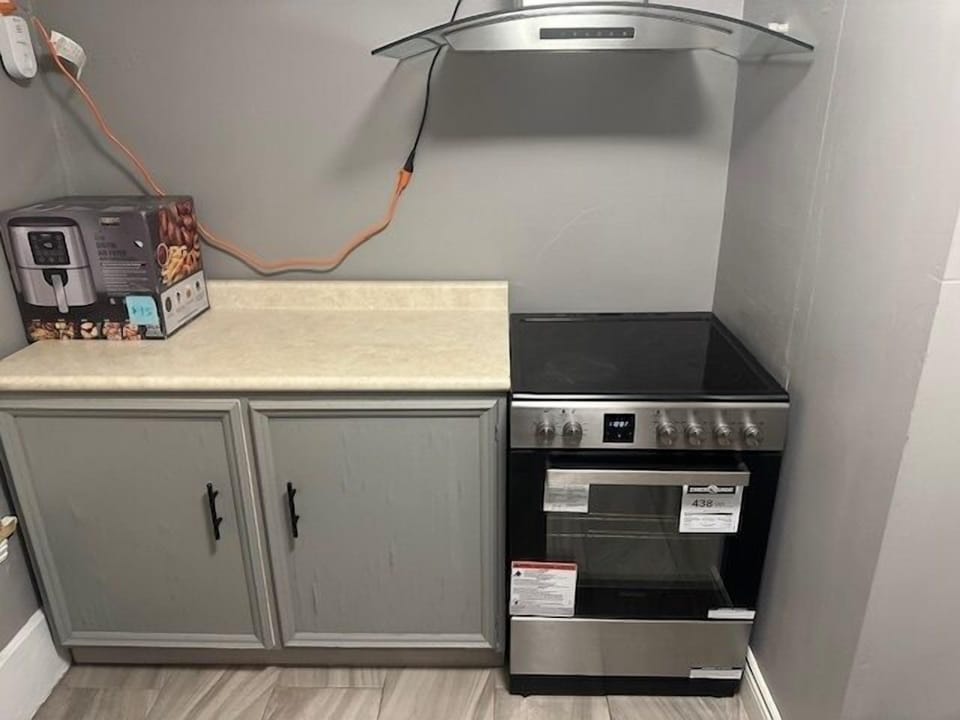 Kitchen Stove
