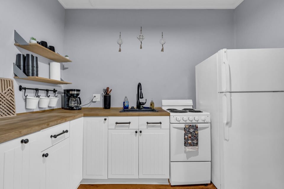 Small but mighty. This freshly updated kitchen is equal parts function and aesthetic