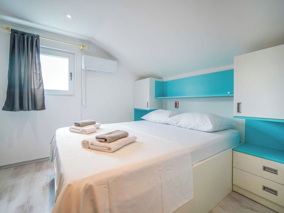 Interior Design, Flooring, Floor, Furniture, Apartment, Ceiling, Bedroom, Room, Home, Bed