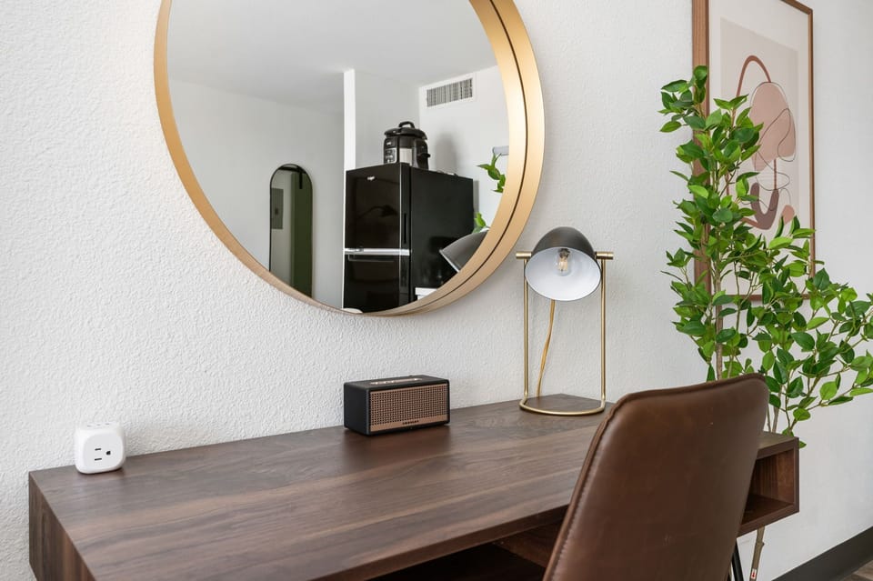 Make progress on projects from the comfort of your desk.