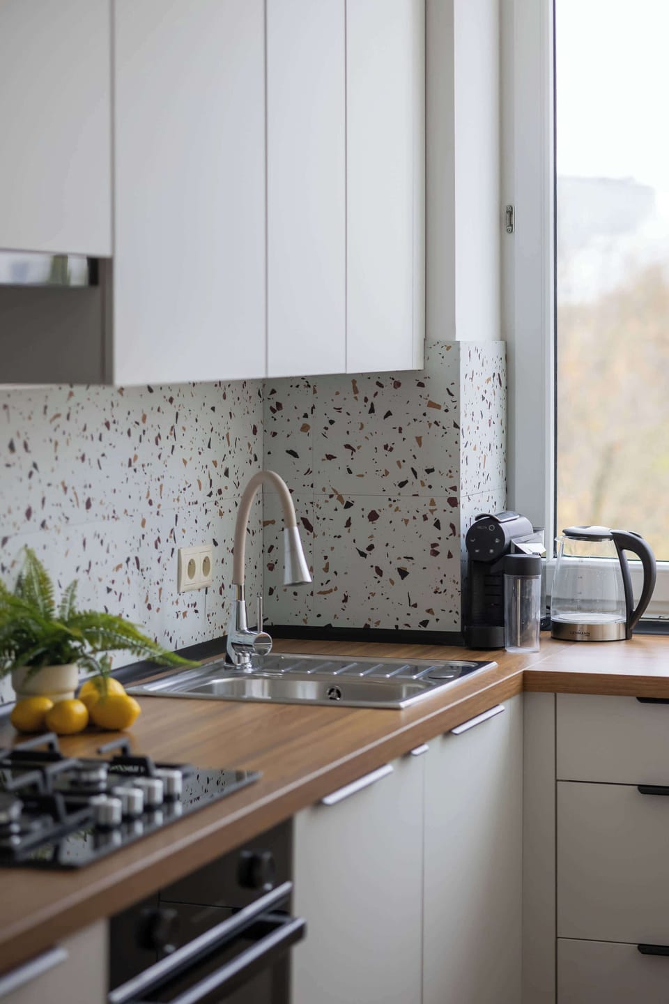 Fully equipped kitchenette – Perfect for both short and long stays.