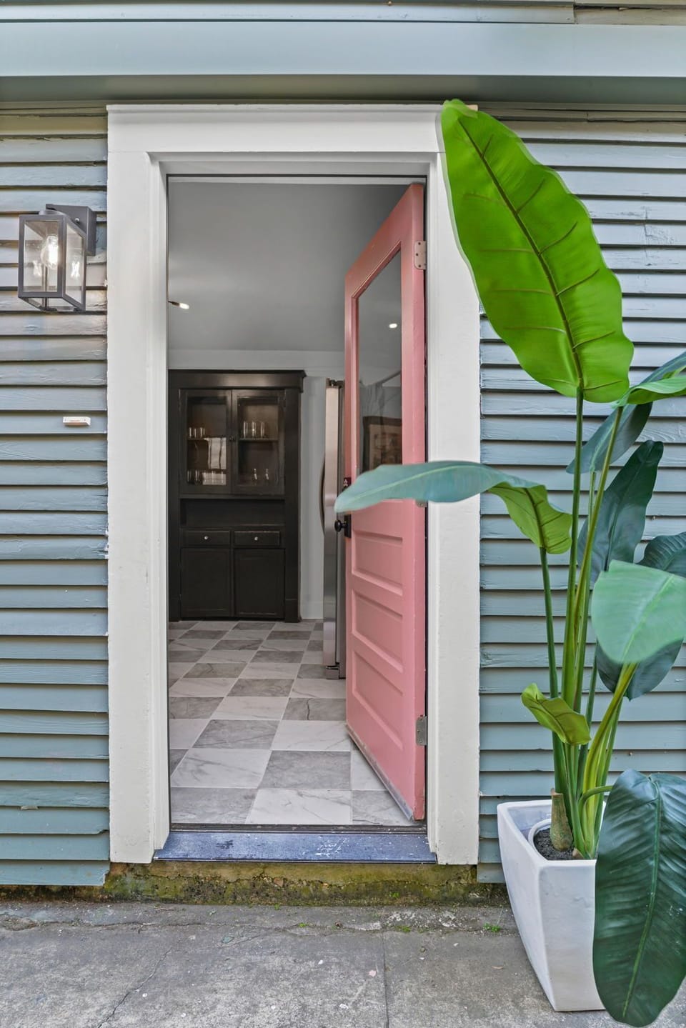 Side Door to kitchen