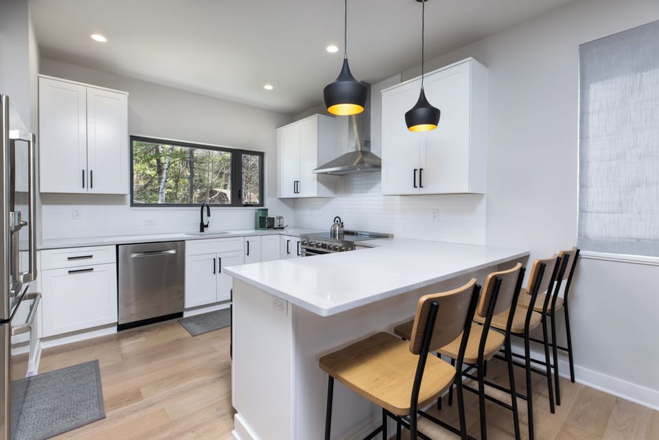 Fully Stocked Kitchen