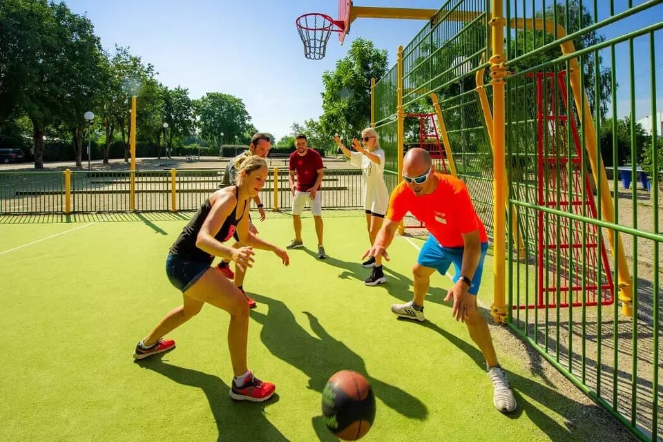 Sport court