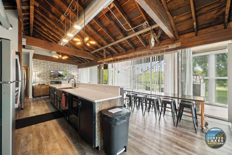 Grand kitchen and seating for dining