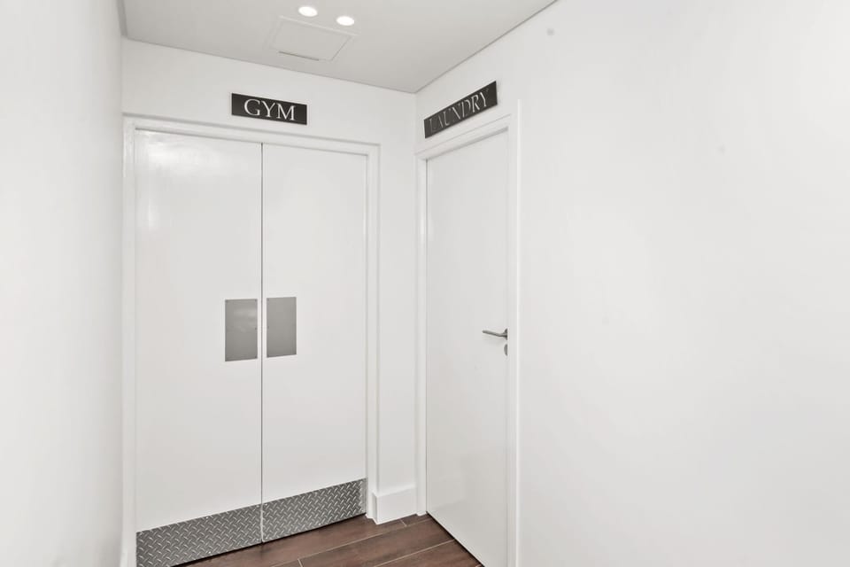 Studio apartment with Gym at The York (32062)