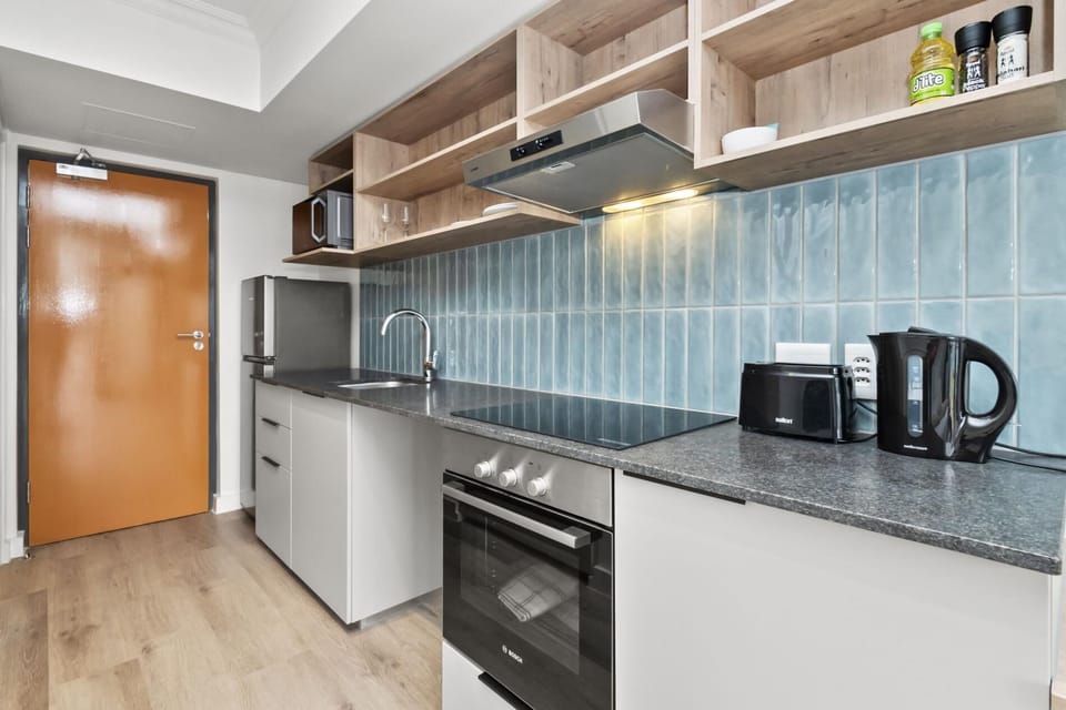 Studio Luxe at The York – Gym & Wi-Fi (31924)