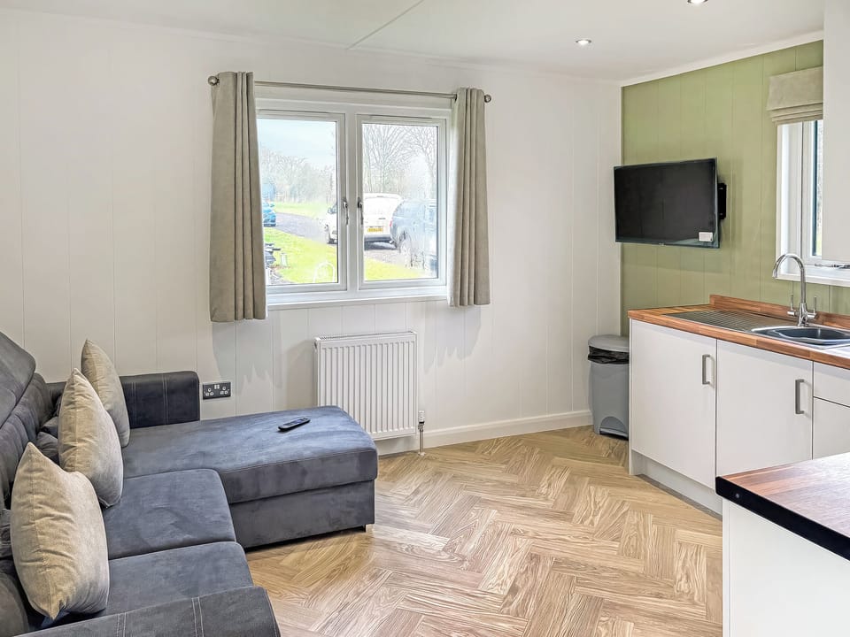 Open plan living space | Kings Moor Retreat 2 - Kings Moor Retreat, Coleorton, near Coalville