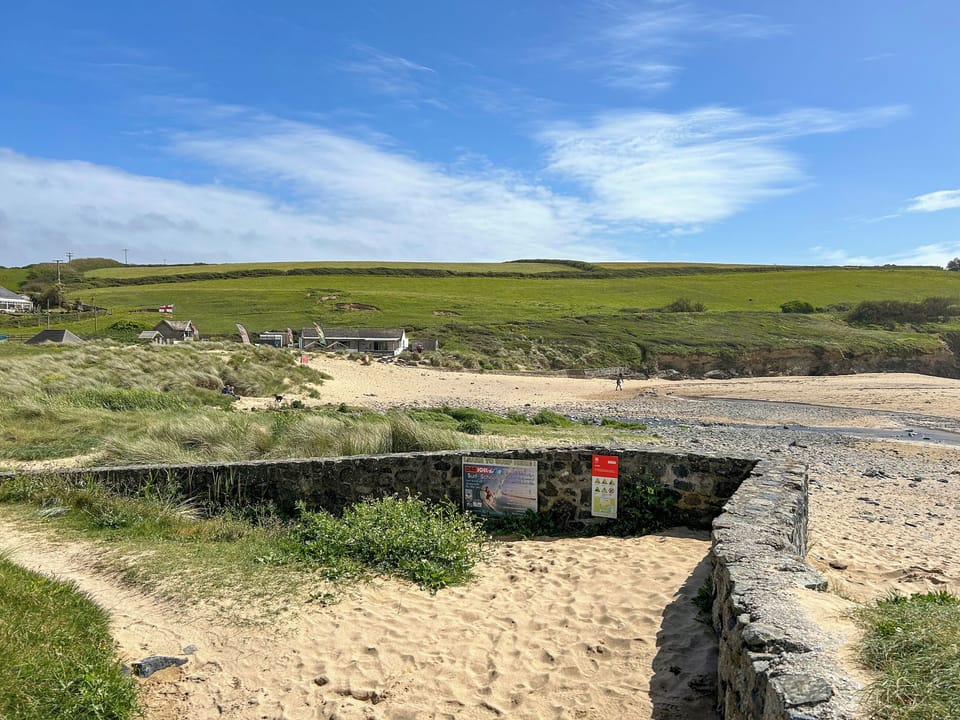 Surrounding area | 6 The Cove, Mullion