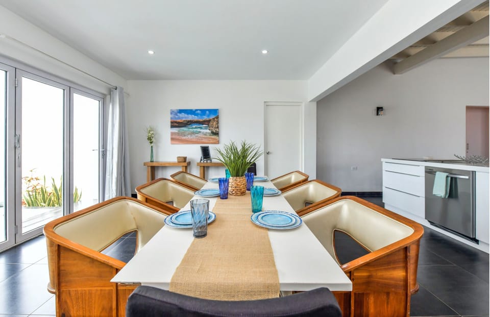 Seating Area For 8.