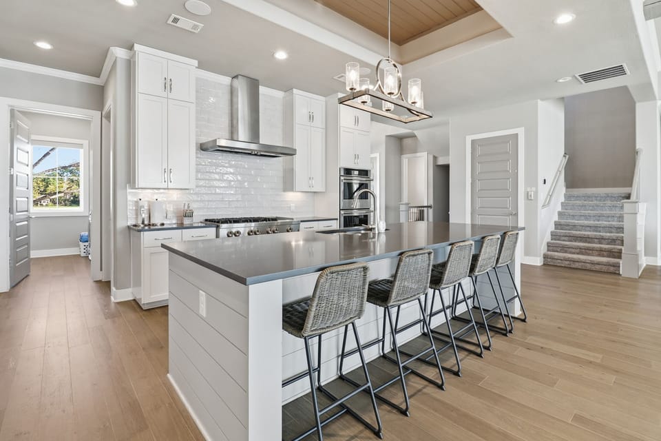 Island with additional seating