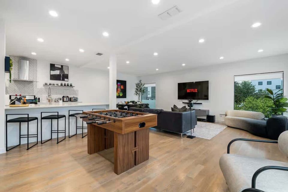 Game room