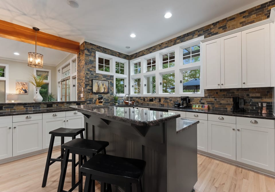 Fully stocked kitchen to prep all your group meals.