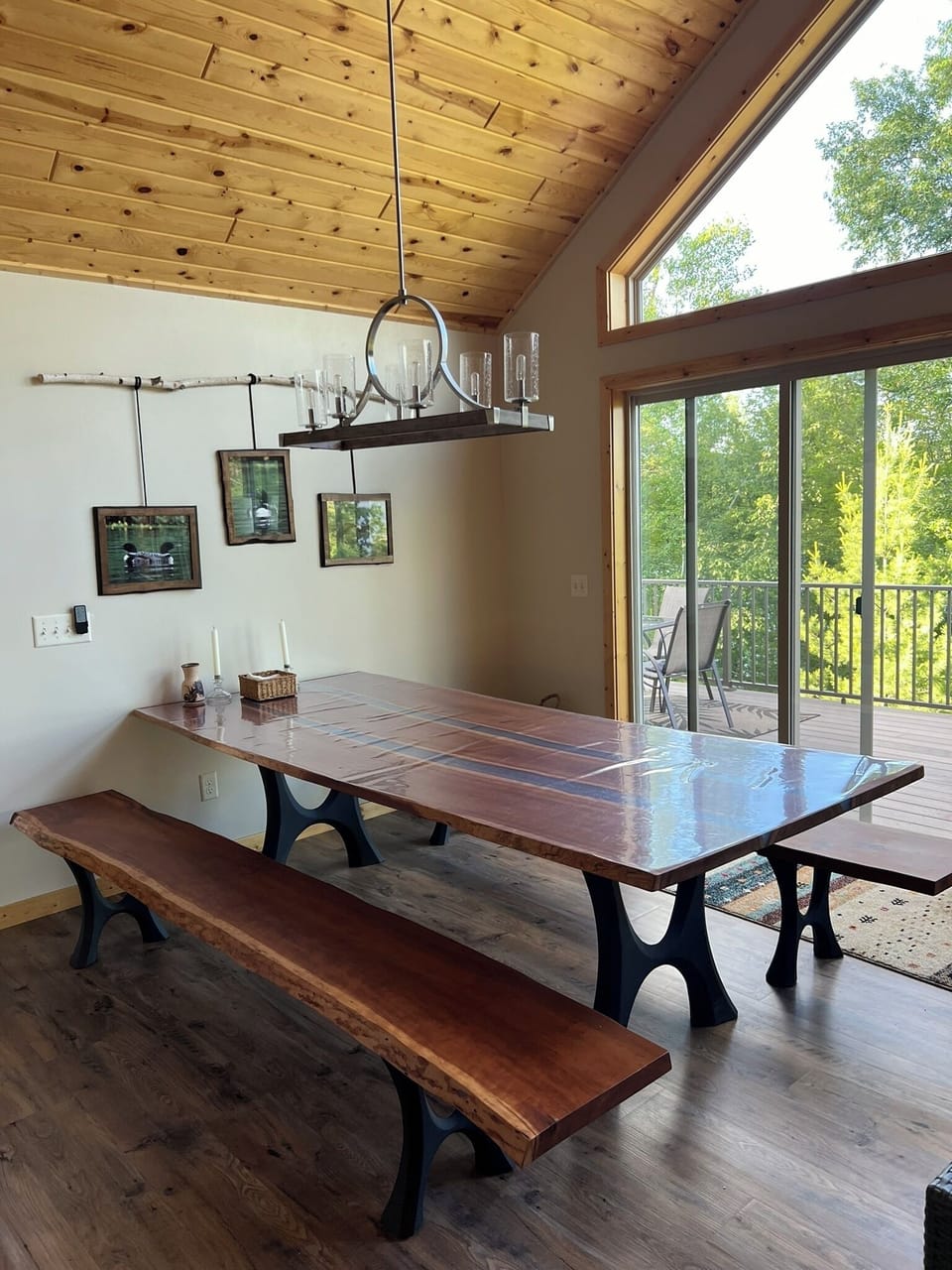 Dining table on main floor seats 10 comfortable