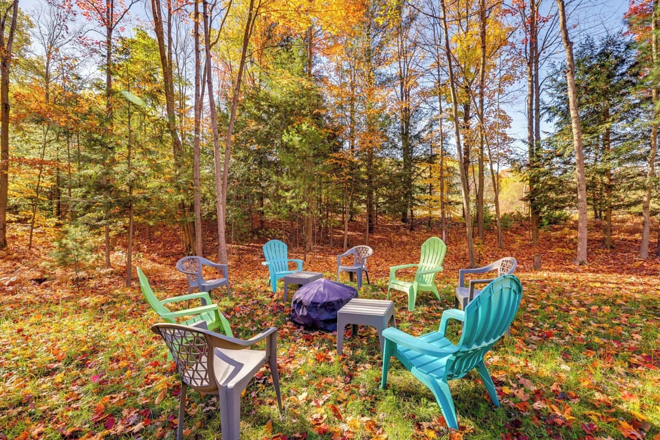 Grawn Vacation Rental | 2BR | 1.5BA | Steps Required | 760 Sq Ft