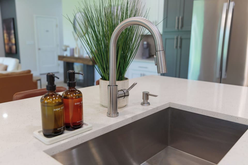 Dish/hand soap