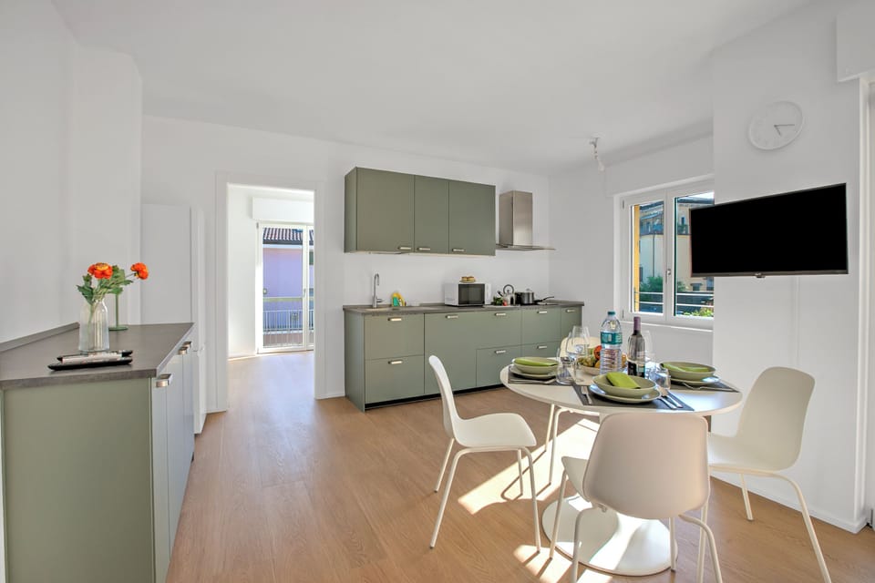 Kitchen and dining area