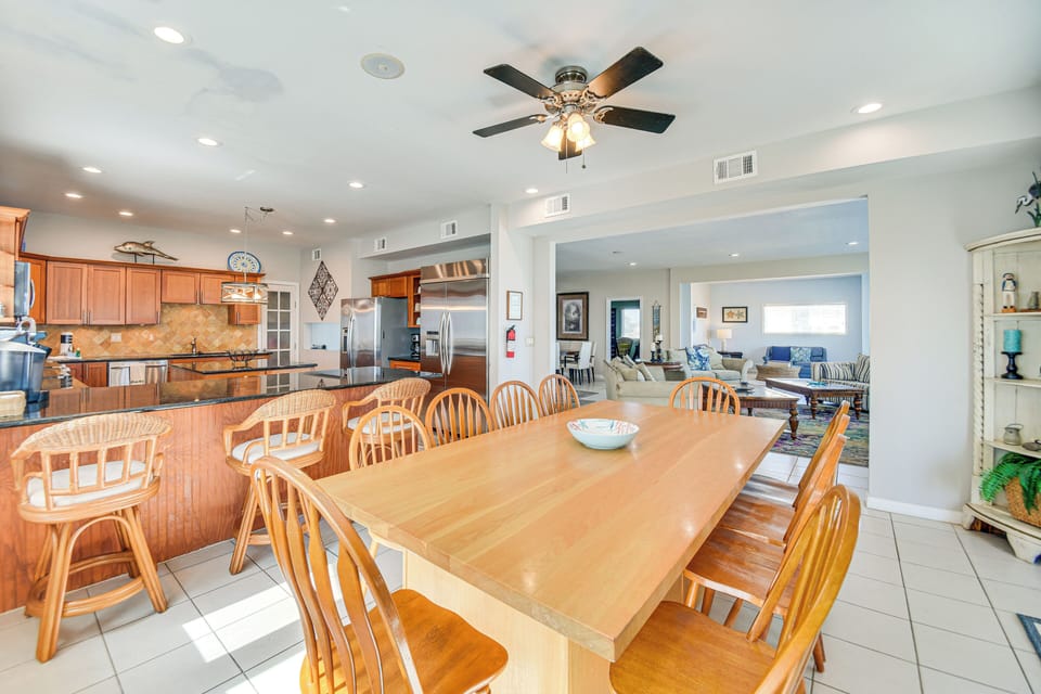Dining Area | Kitchen | Main Level