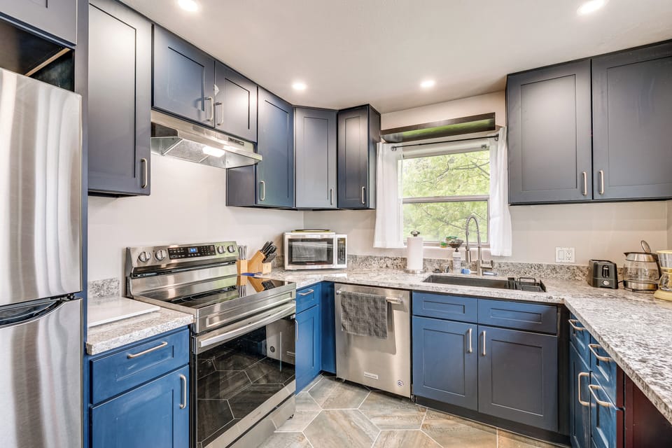 Kitchen | Drip Coffee Maker | Dishwasher