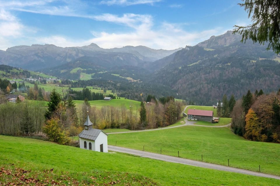 Surroundings [summer] (1-5 km)