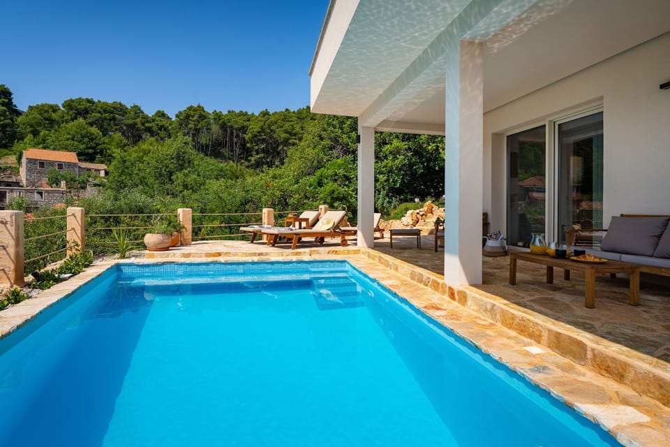 Holiday Home Swimming Pool