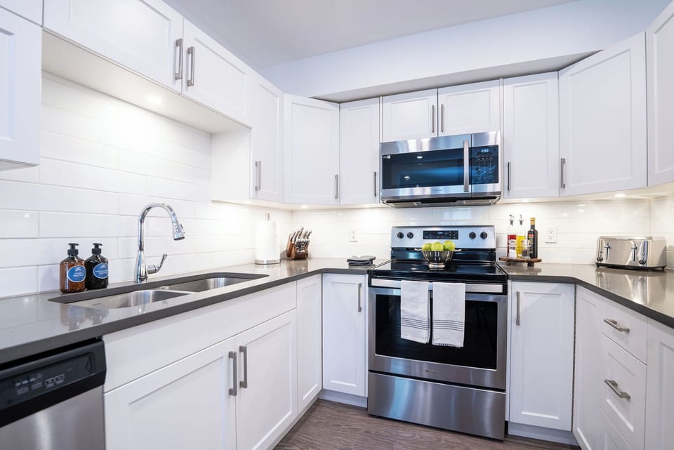 Hardy Summit Kitchen