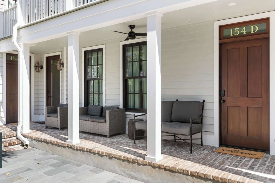 Shared porch seating 