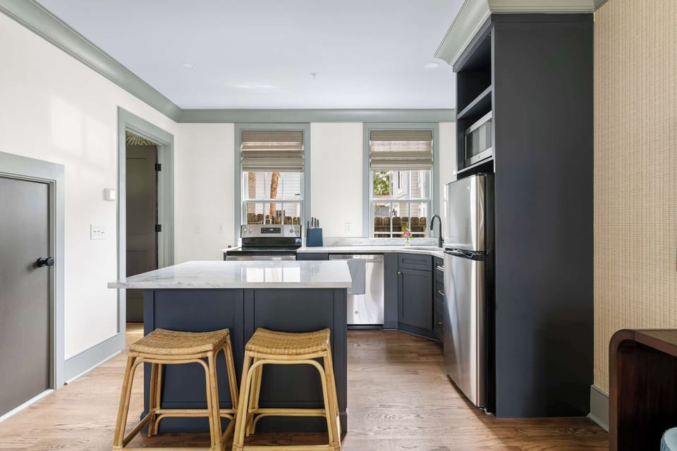 Fully equipped kitchen