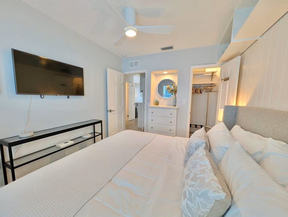 Bedroom 2 with King Bed and TV