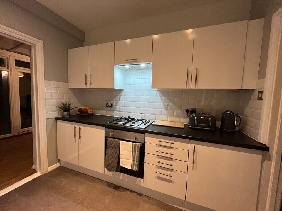 Kitchen Cooker