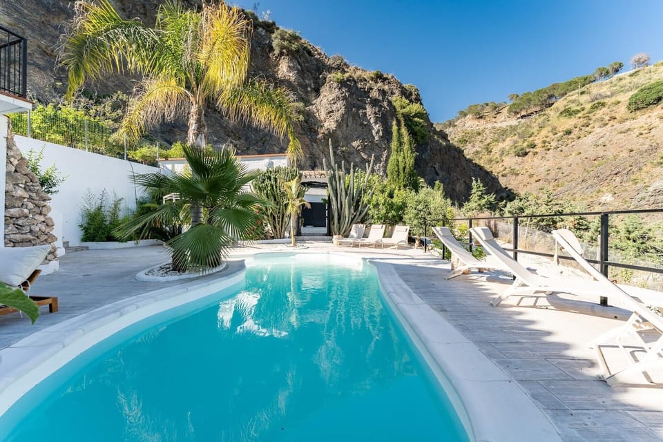 Holiday Home Swimming Pool