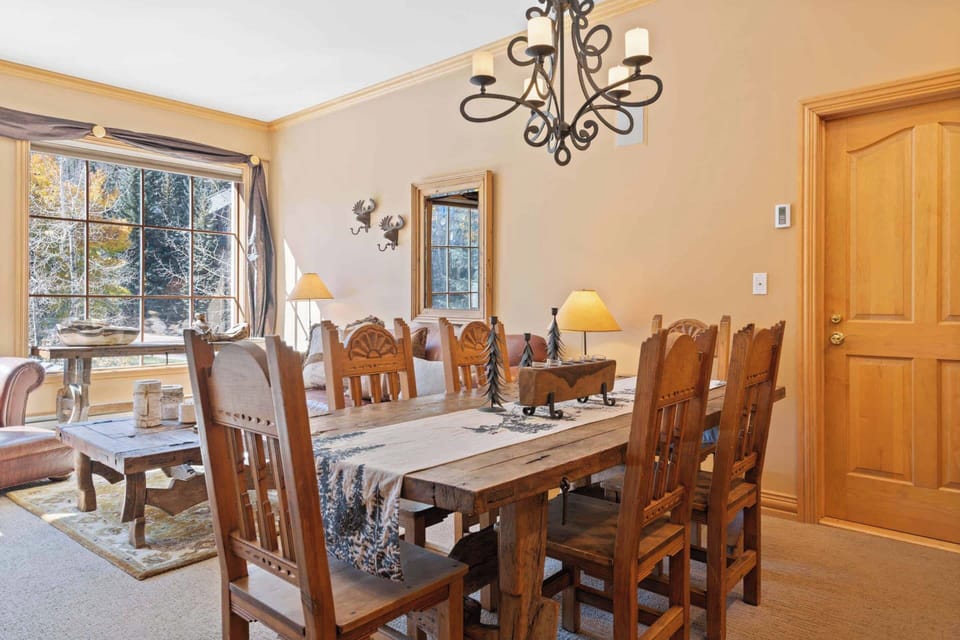 oxfordcourt-206-4246_54881012012_o