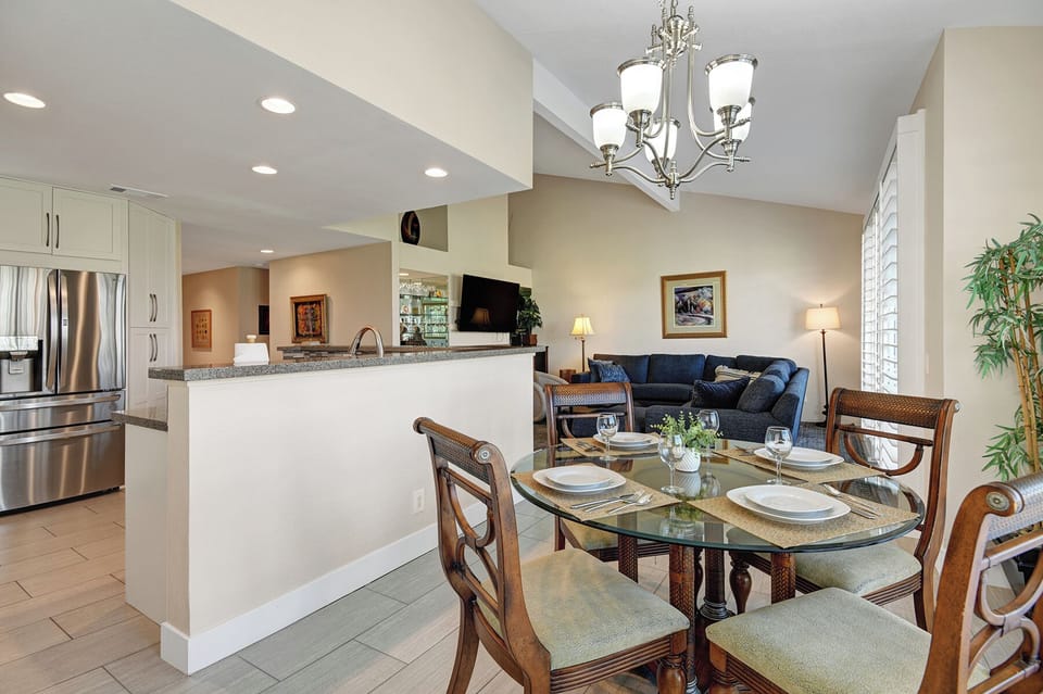 DINING SPACE REVERSE