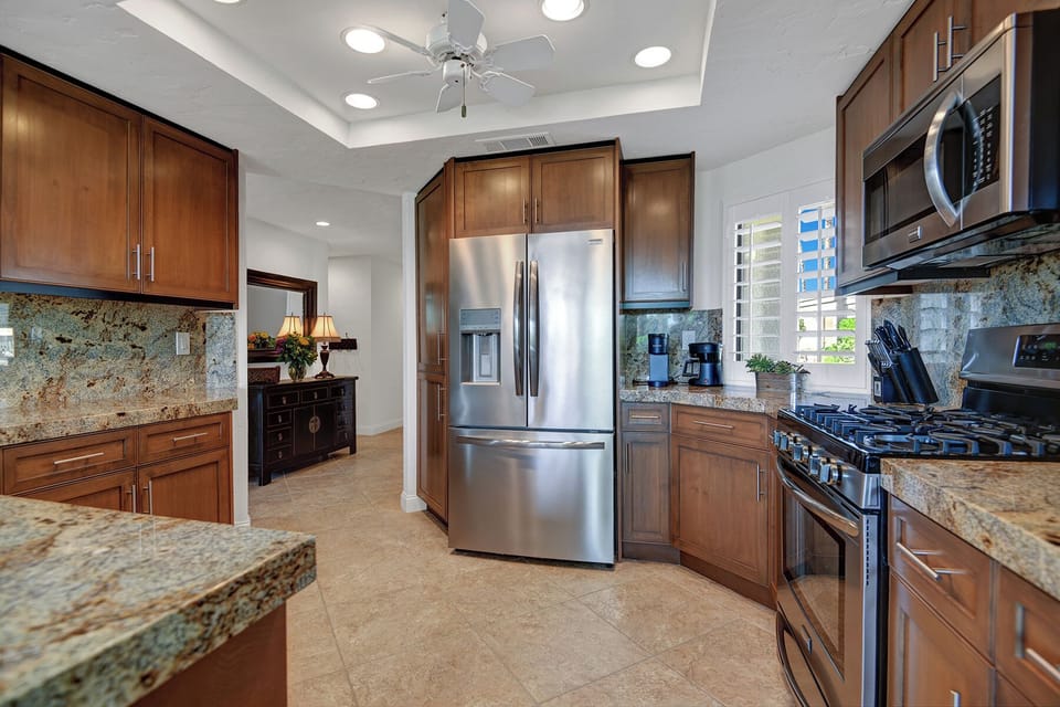KITCHEN CONTINUED