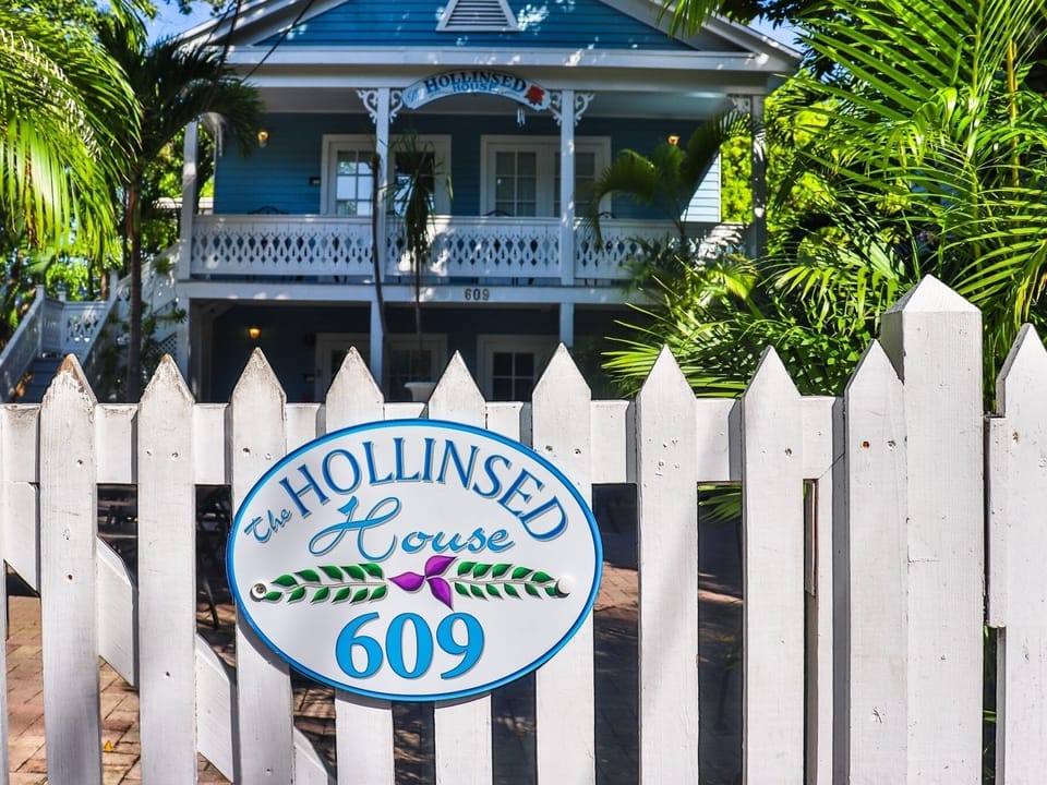 Hollinsed House