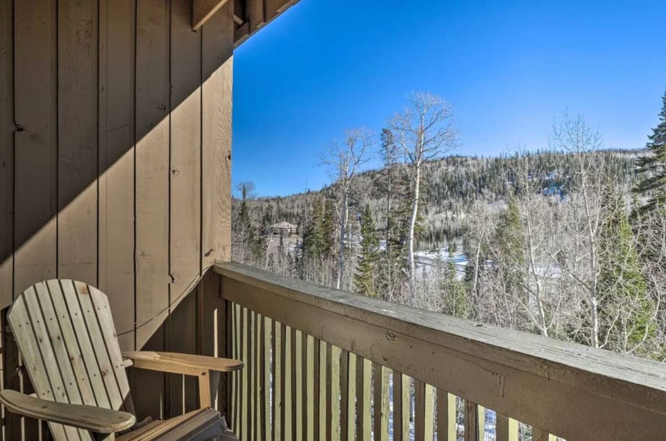 Nice place to read a book or enjoy the scenery on the private balcony!