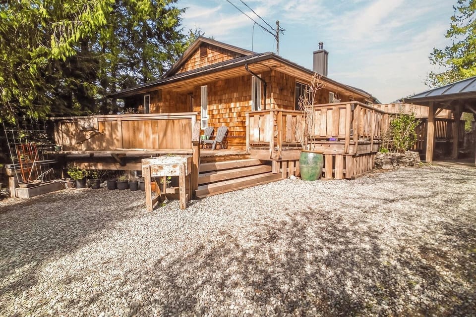 Charming cedar home with a spacious sun-soaked deck—your private West Coast retreat to relax, unwind, and reconnect with nature.