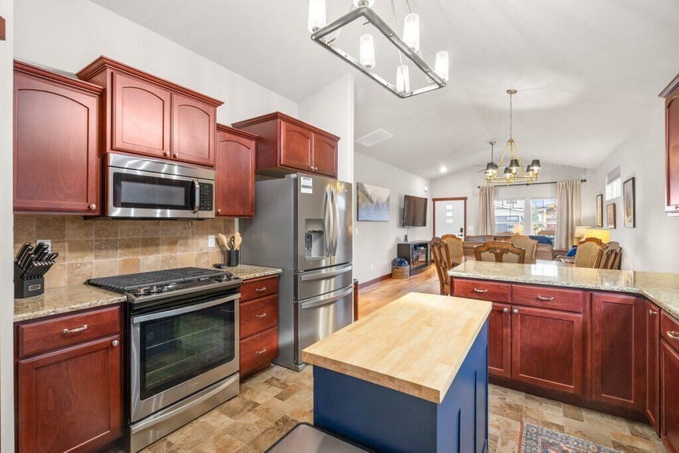 Well stocked kitchen