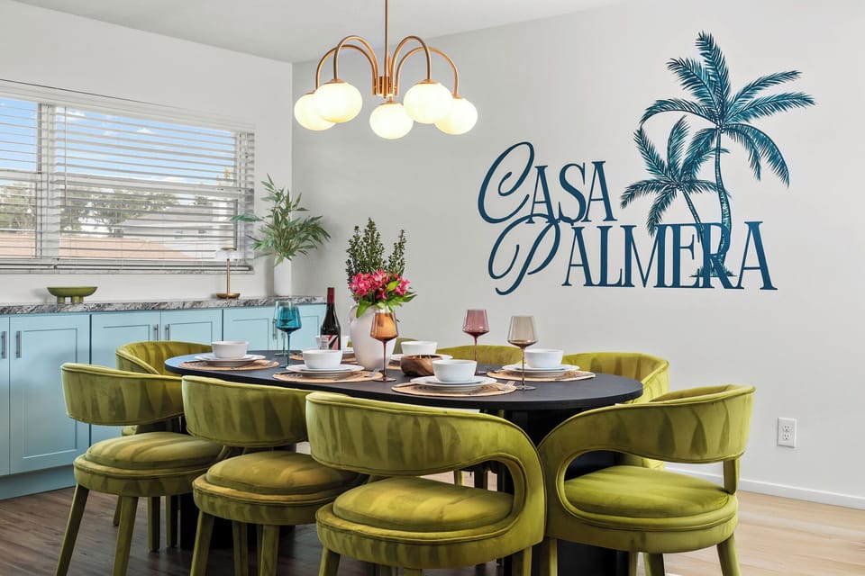 Casa Palmera- where coastal style meets comfort for an unforgettable gathering 