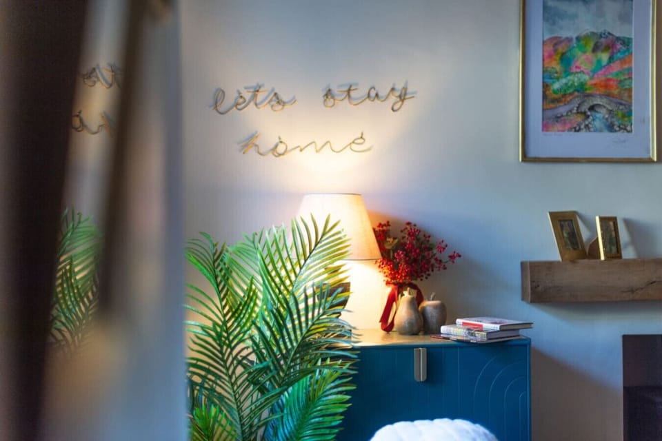 Hidden book nook