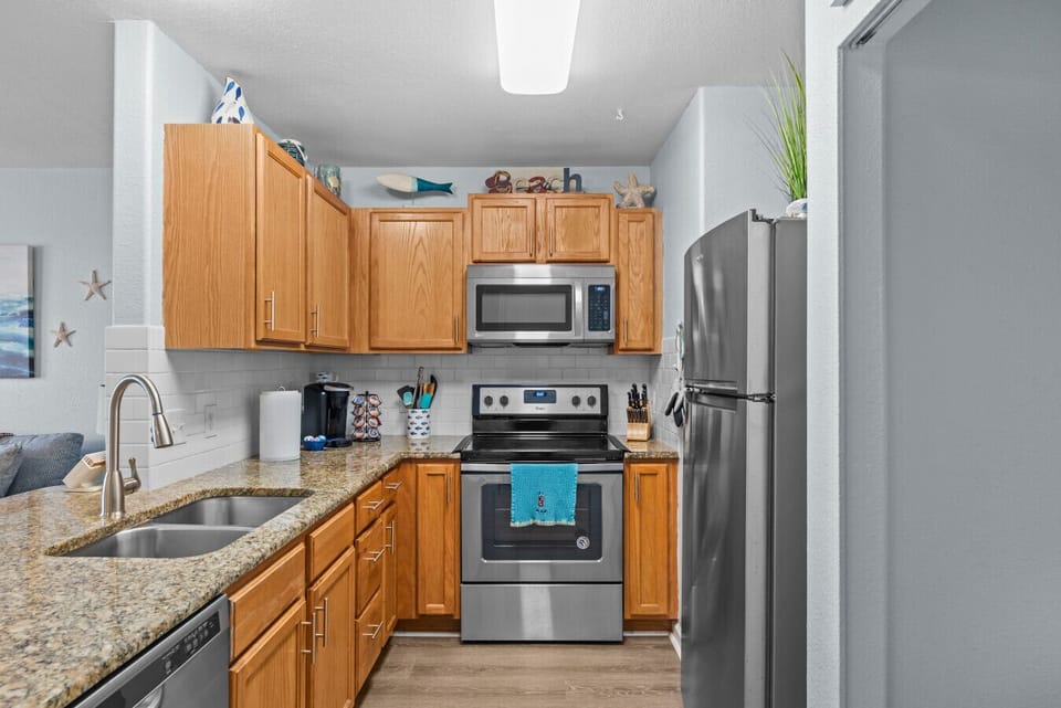 From sunrise coffee to sunset dinners—your kitchen is ready for it all