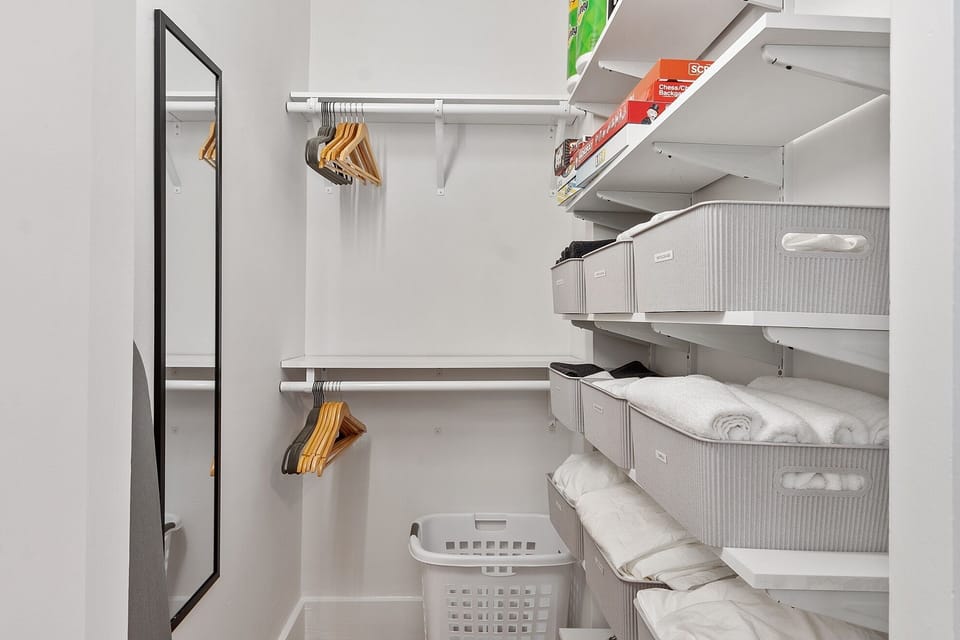 Rear Bedroom walk-in closet
