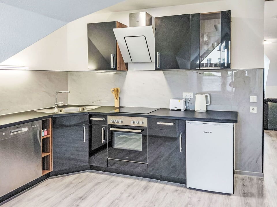 Kitchen, Flooring, Countertop, Kitchen Appliance, Interior Design, Floor, Home, Major Appliance, Furniture, Cabinetry