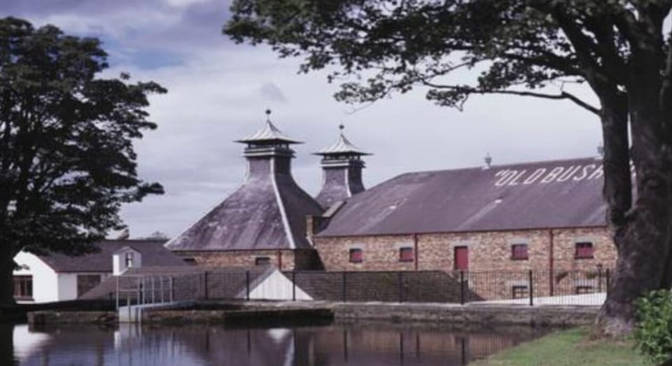 Old Bushmills Distillery and Carrick-a-Rede