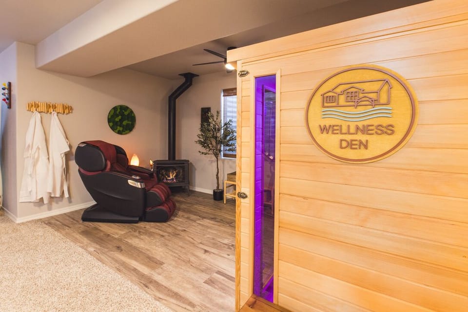 Mountain air. Lake calm. Wellness Den.