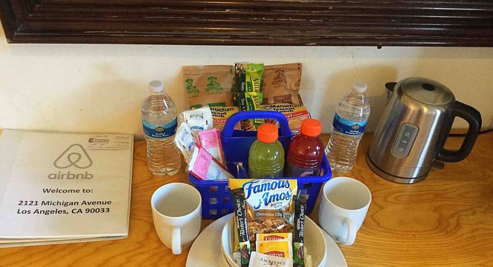 Enjoy complimentary snacks including Maruchan Instant Lunch (beef and chicken flavors), Famous Amos chocolate chip cookies, Nature Valley Oats ’n Honey granola bars, Quaker instant oatmeal, bottled water, Gatorade Thirst Quencher, coffee, tea, and more.