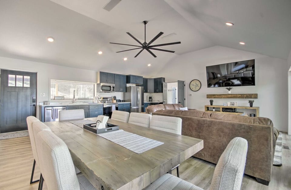 Dining Space | Cozy Atmosphere with Seating for Eight